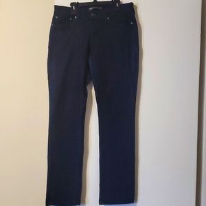 Levi's Dark Blue Jeans Size 28